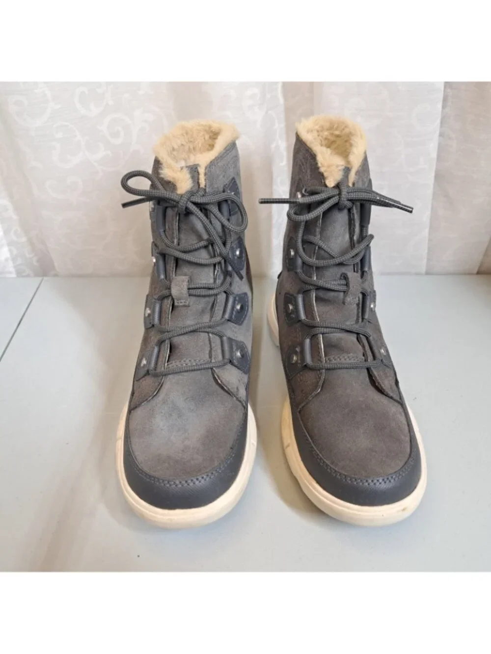 Sorel Explorer II Joan Boots Womens Sz 6.5 Gray Suede Faux Fur Waterproof Winter